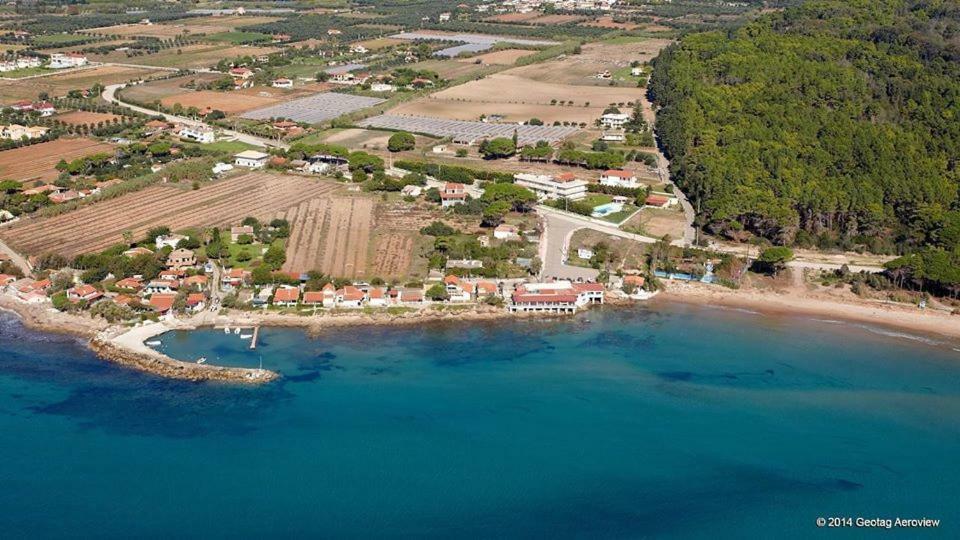 Helonata Apartamento Arkoudi